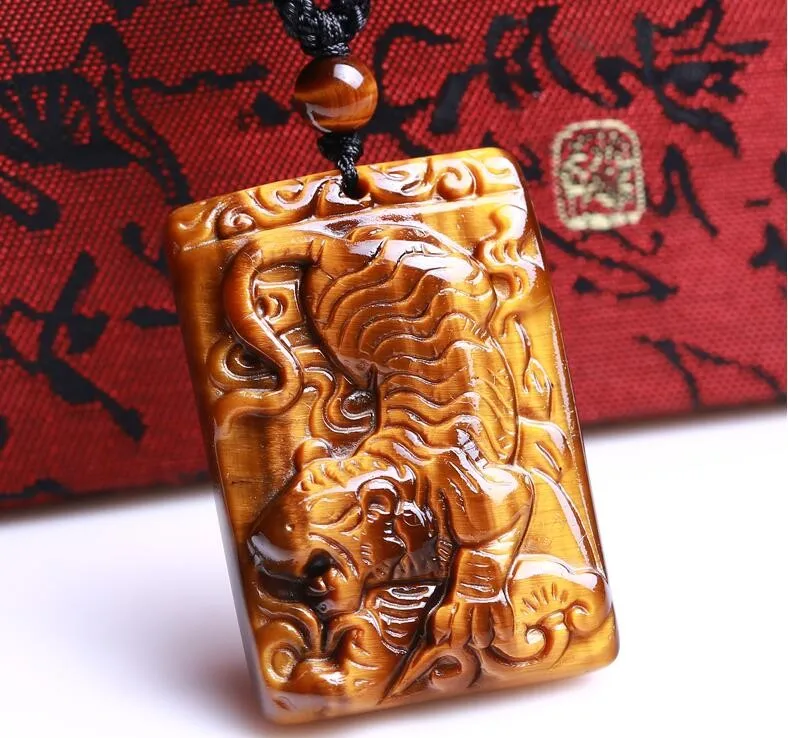

Natural tiger eye pseudocrocidolite tiger pendant necklace Men crystal pendant lucky accessories transhipped