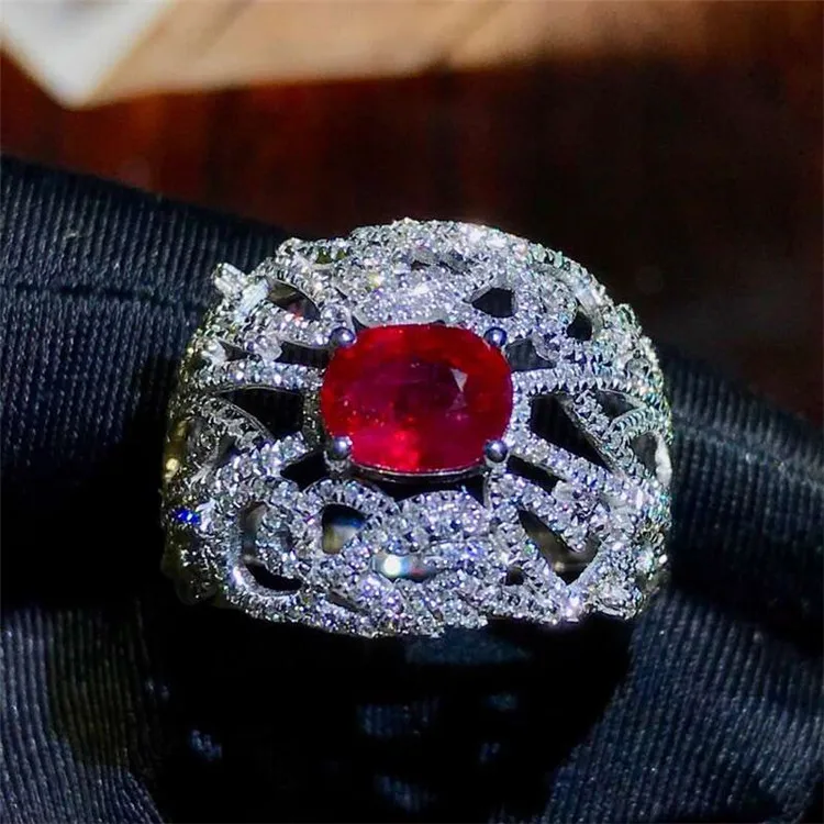 

luxury vintage jewelry 18k gold wedding engagement ring 1.2ct natural pigeon blood red ruby ring