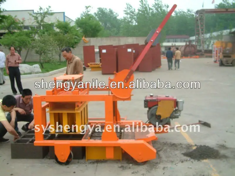 Qm4-45 Concrete Egg Laying Diesel Engine Mobile Block Machine Working ...