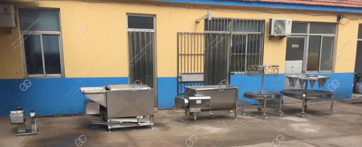 China Industrial Poultry Plucking Pigeons Plucker Quail Cutting Chicken Slaughtering Equipment Chicken Plucker Machine For Sale