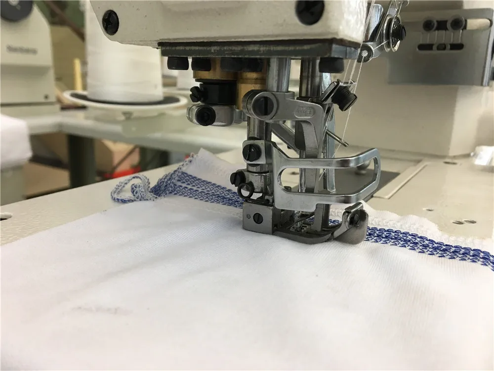 Industrial Automatic Flat Bed Interlock Sewing Machine For Tshirt