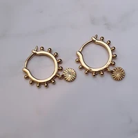 

2019 Tiny Coin Charm Huggie Hoop Earrings Dainty Gold Plated Cooper 1.5cm Hoop Earrings Jewelry for Girls Women