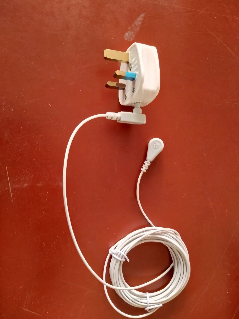 UK PLUG WITH WIRE