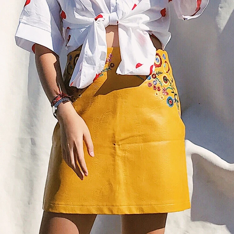Fashion women pu leather flower embroidery zipper skirts black mini latest skirt