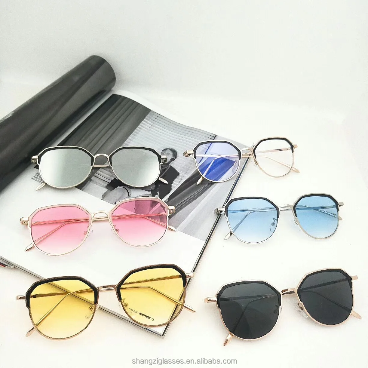 

2019 newest retro super hot fashion metal sunglasses women