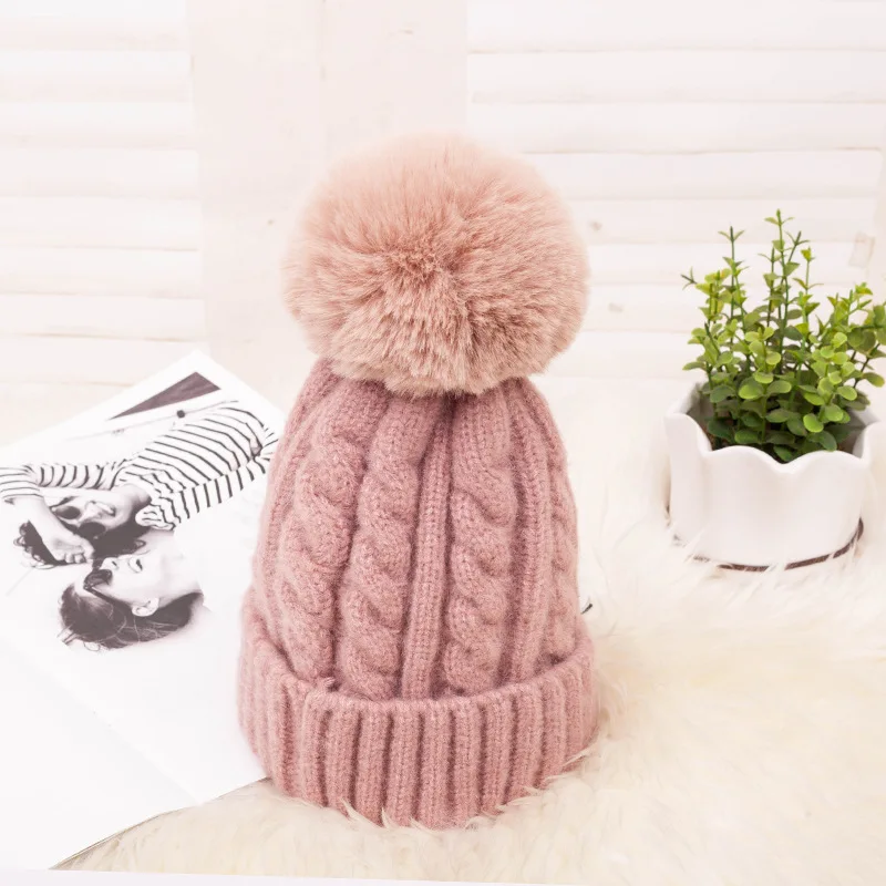 Winter Hat For Women Faux Fur Ball Cap 