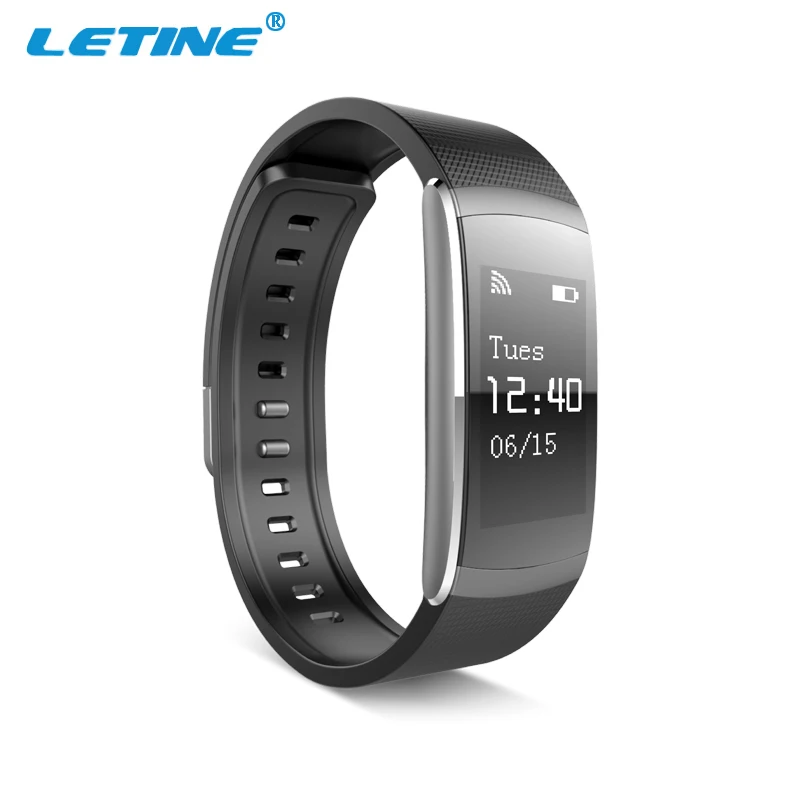 touch screen fitness tracker