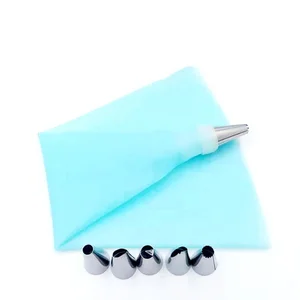 Image of 8PCS/Set Silicone Icing Piping Cream Pastry Bag DIY Cake Decorating Tips Set