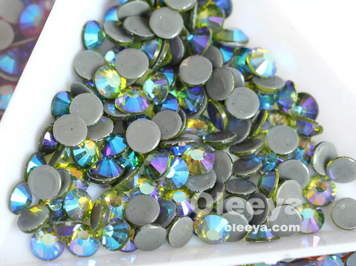 Factory Selling Crystal Glass Jet Hematite Precious HotFix Rhinestones Iron on Rhinestone for Garment Dress