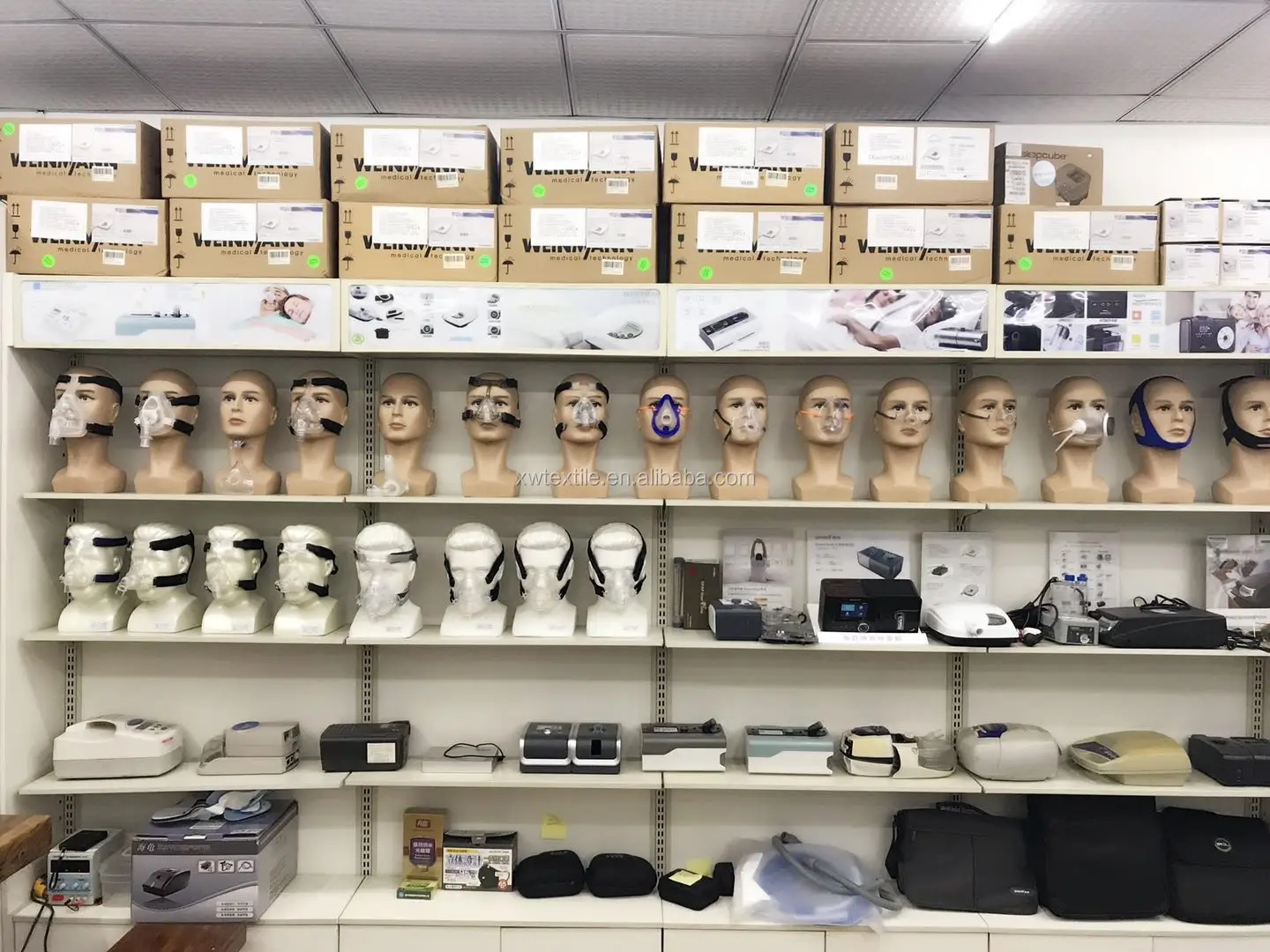 sample room.jpg