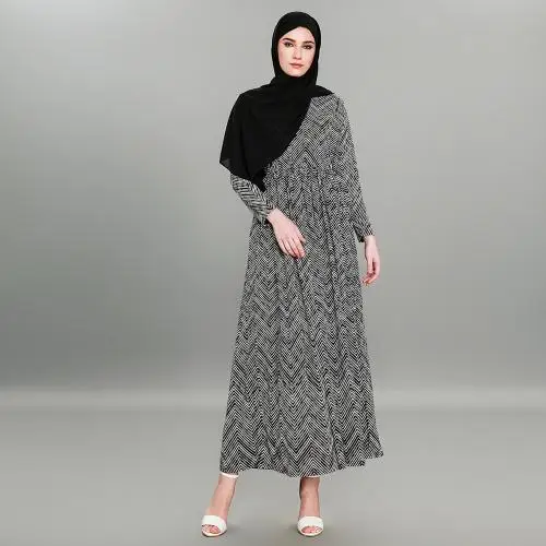 

2018 Autumn Women Solid Color Big Swing Muslim Dress Conservative Long Sleeve Stand Collar High Waist Maxi Dresses