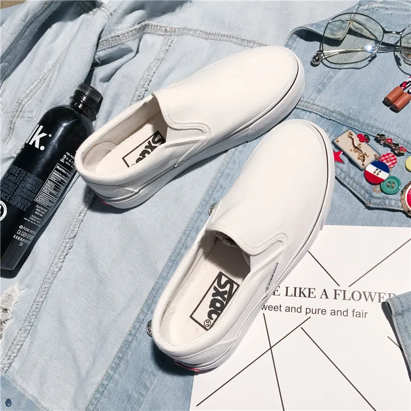 
High Quality White Men shoe canvas sneaker Flat mens breathable slip on shoes 