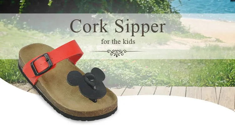 The beautiful girl beach slippers made of PVC are from China