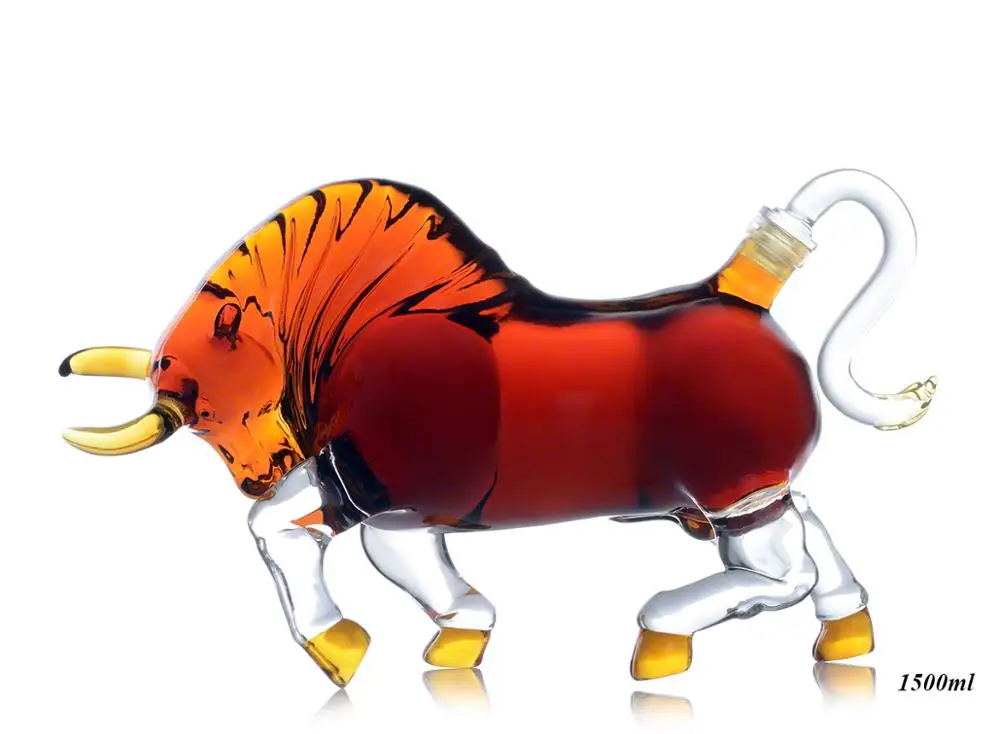 bull-shaped-clear-whiskey-glass-decanter-1500ml.jpg