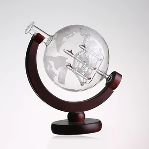 Image of Premium Whiskey & Scotch Gift Set - whiskey globe decanter