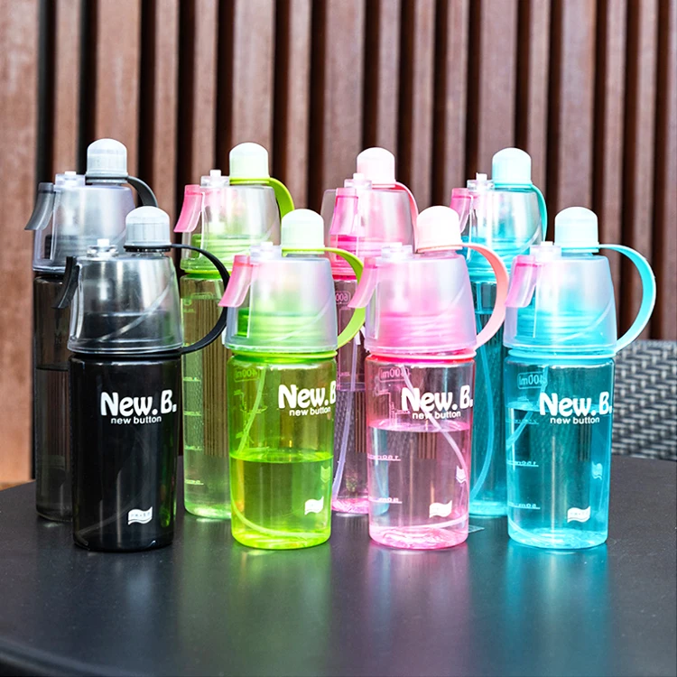 Outdoor sports drnking cooling mist spray drinking water bottle