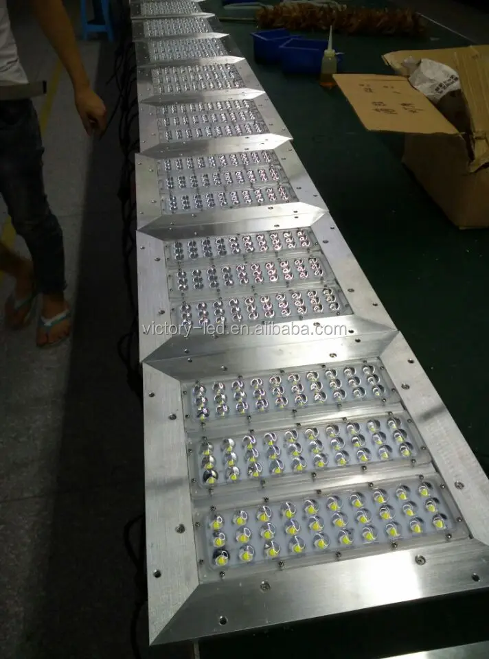 11000Lm Blast-Proof Ip65 100W Led Industrial Canopy Light