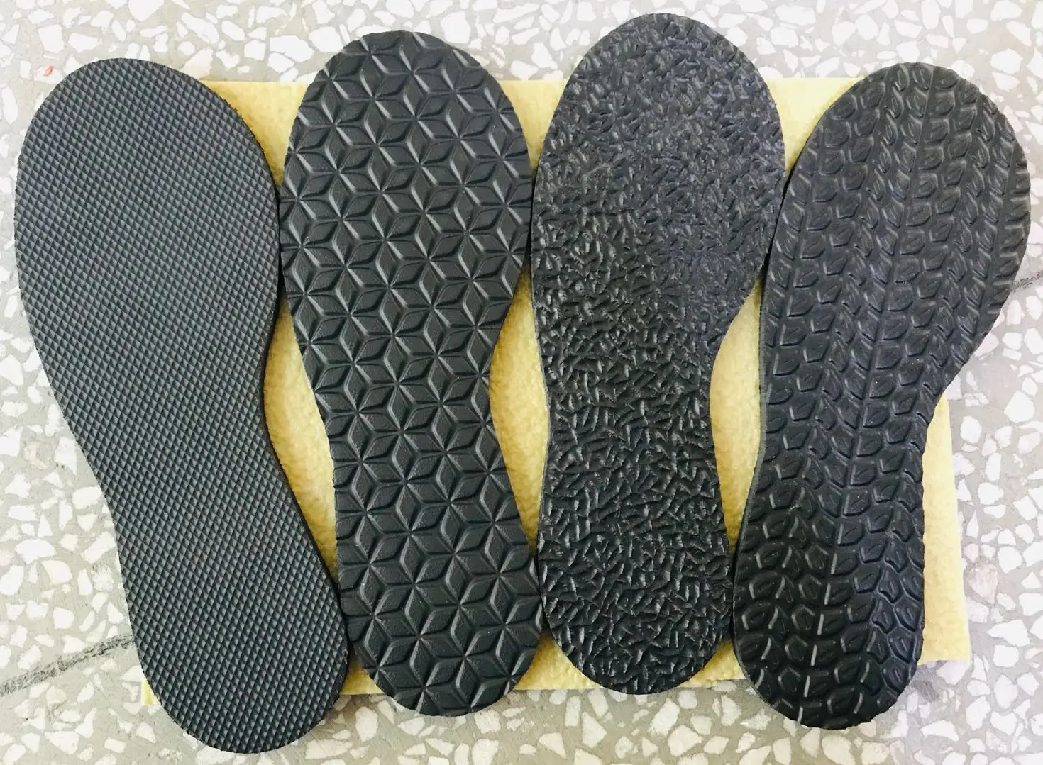 Полимерный материал обувь. Подошва из микропоры 10 мм. ЭВА 4мм для подошвы. Подошва ЭВА + резина.