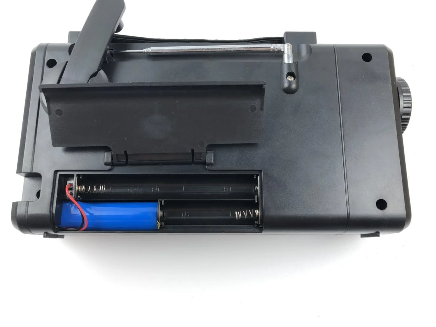 
Solar Powered Dynamo Wind Up Rechargeable AM FM Radio Music with LED Torch Dynamo Multifunction Solar Radio 