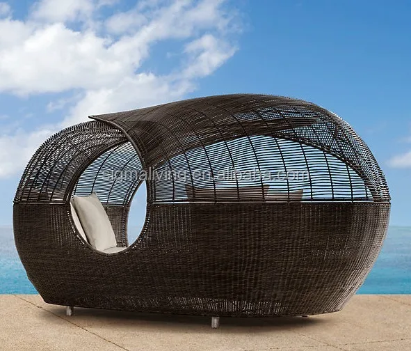 Hot sale comfortable poolside furniture rattan outdoor luxury bird nest