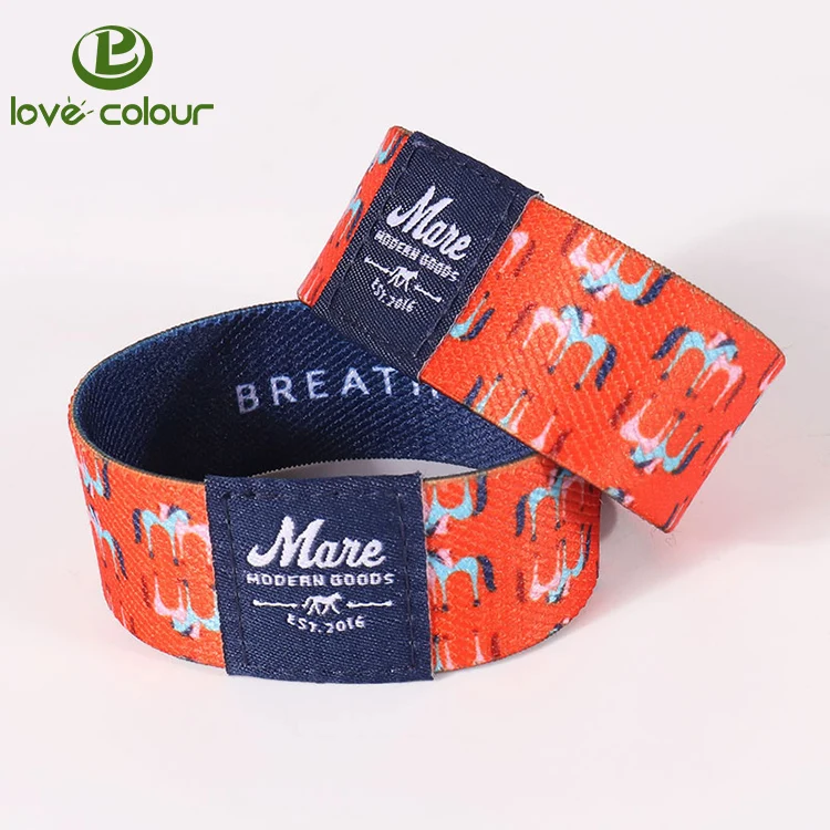 elastic wrist band (12)