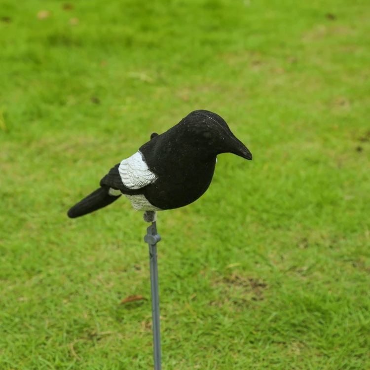 Outdoor Hunting Decoy Plastic Bait Magpie Animal Mould Simulation