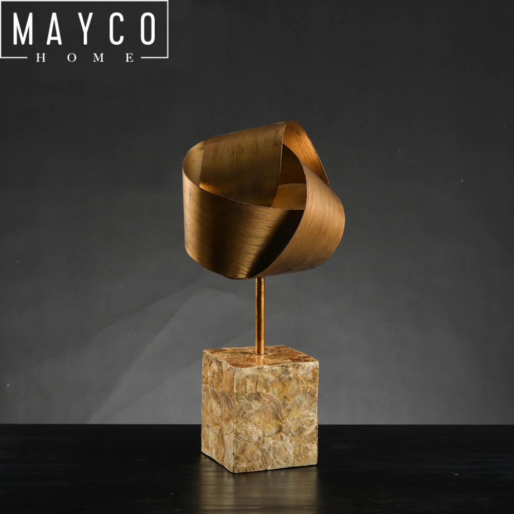 

Mayco Modern Handmade Metal Abstract Sculpture Interior Desktop Decoration Crafts, Gold