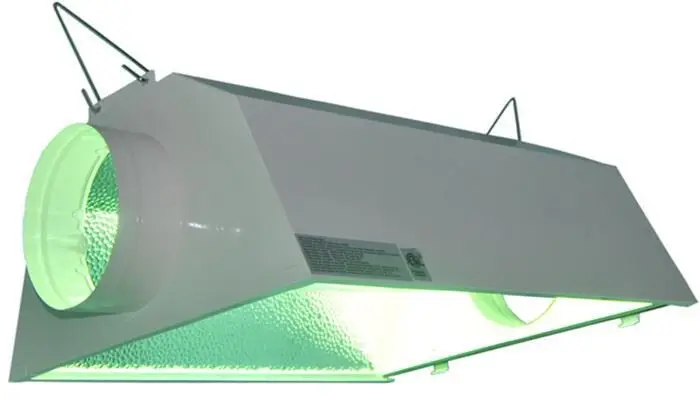 parabolic reflector mirror