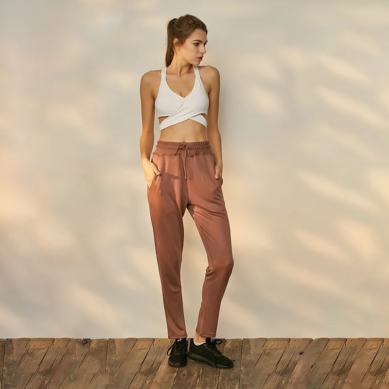 

High quality Loose Sports Pants Girls Trousers Short-footed Quick-dry Running Training Yoga Fitness Pants