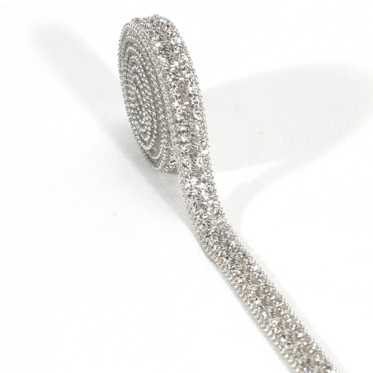 Decorative Metal Chain Bordered Hot Fix Transfer Trim With Braided