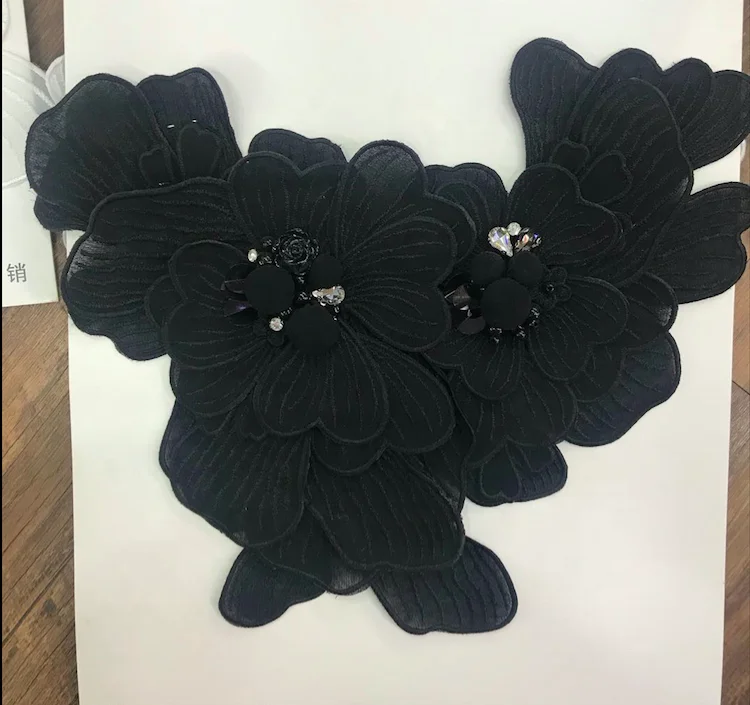 

2018 hot sale embroidery 3D flower shaped sequin/rhinestone bead patch, Customized color