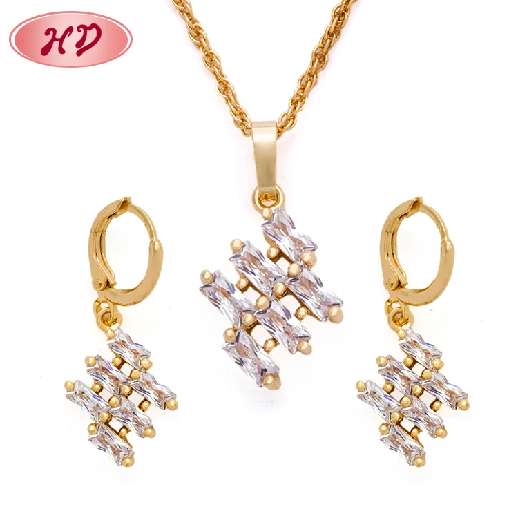 

Alibaba Rose Gold Luxury White Crystal Jewelry Set For Party