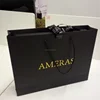 /product-detail/china-washable-custom-high-end-fancy-eco-friendly-black-card-paper-bag-60573198290.html