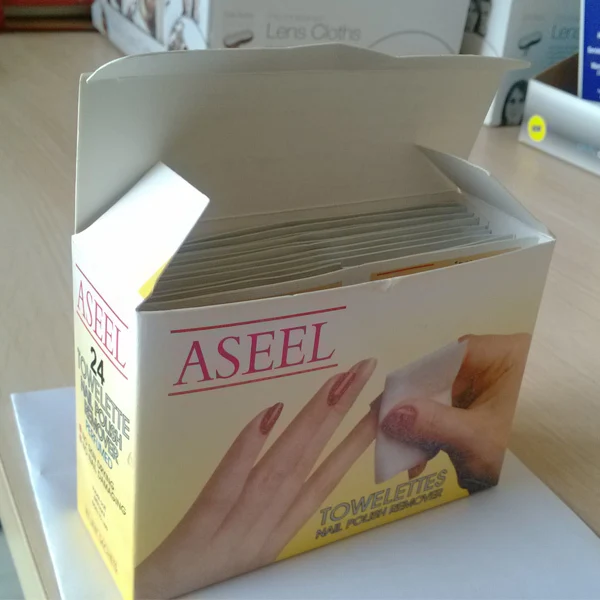 
Disposable magic Nail Polish remover wipes 