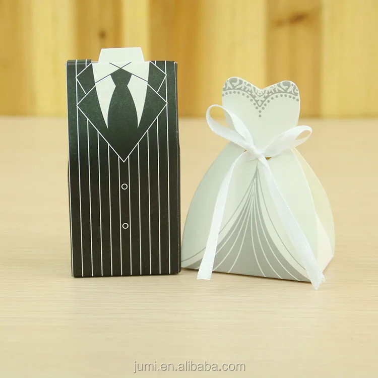 

Bride and Groom Ribbon Wedding Favor Candy Box