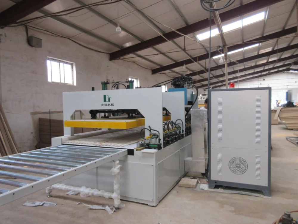High Frequency Automatic Laminated Wood Machine Hf Edge Joining Machine