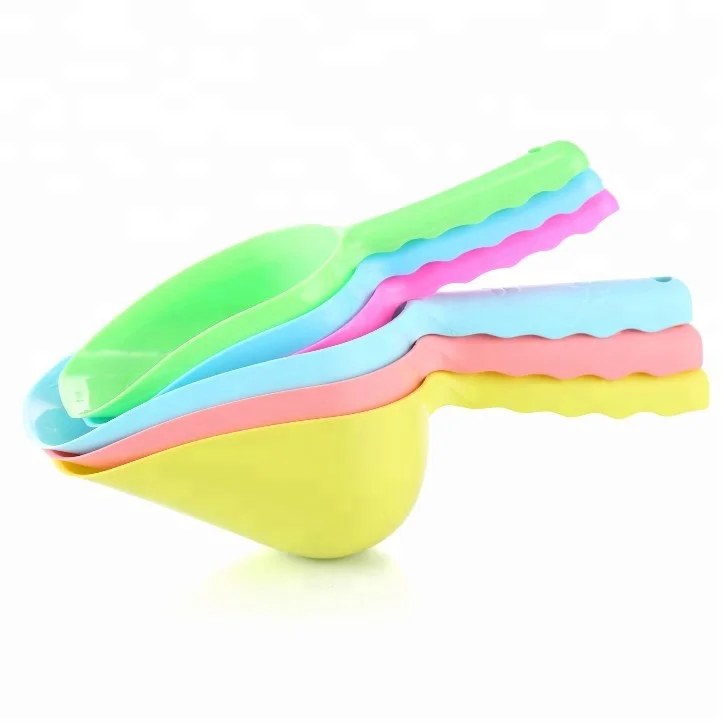 

OEM High Quality Dog Food Spoon Shovel Plastic Pet Feed Scoop, Various colors