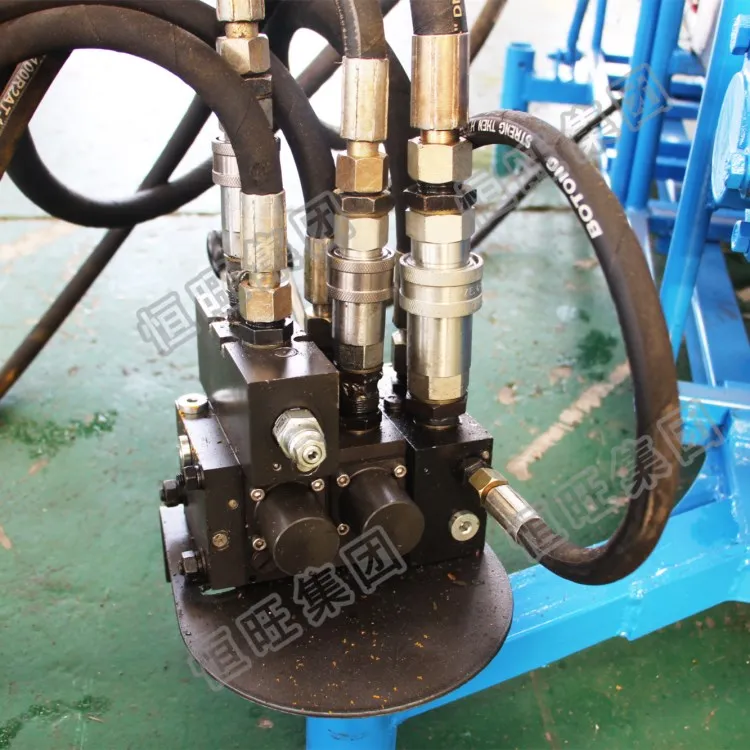 Pneumatic oil exploration drilling rig