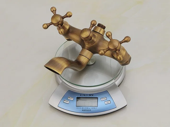 Wholesale high quality water saving antique cheap bath sets shower set