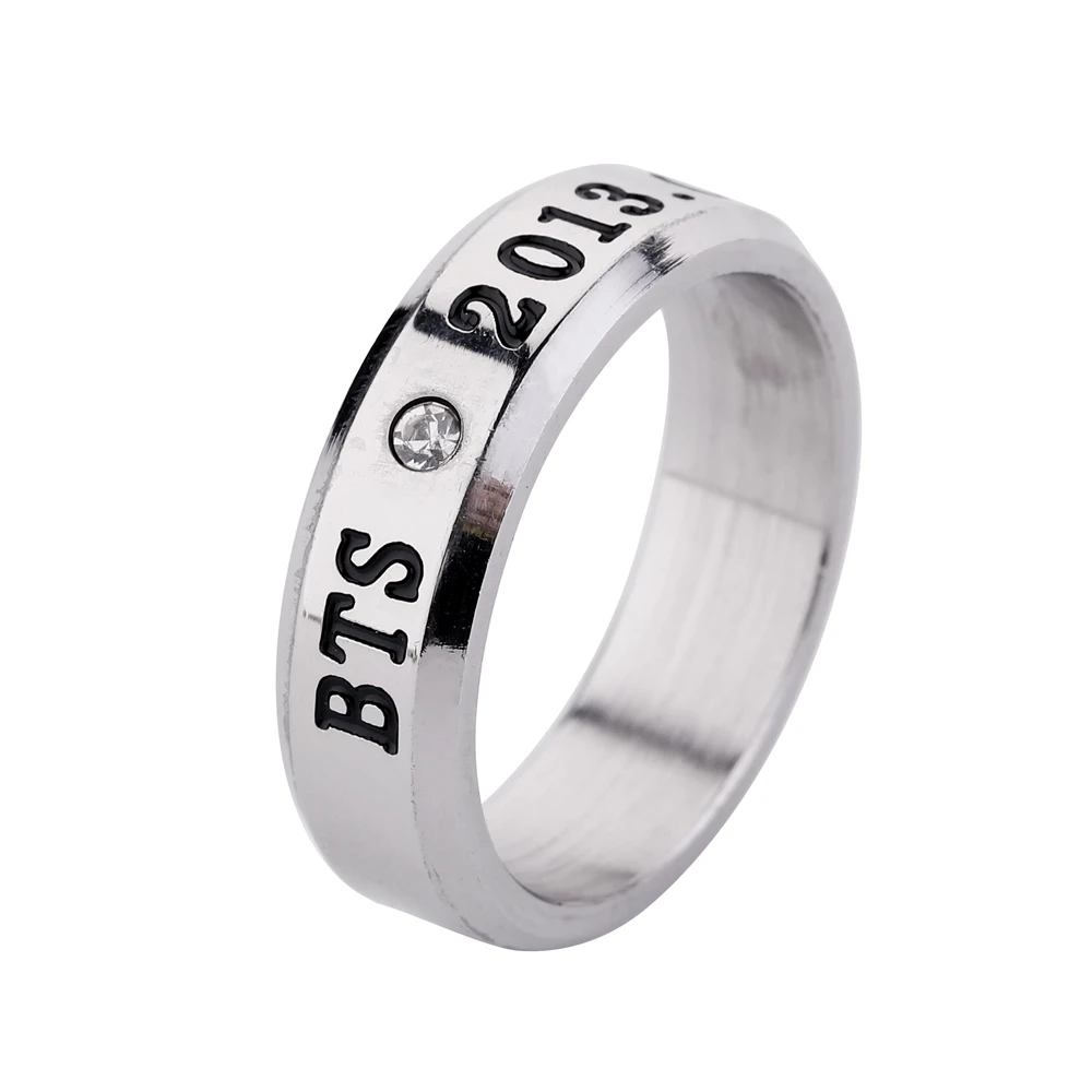 

BTS member high quality Simplify hand jewelry round glossy diamond glittering ring personalized for male trend hiphop ring, Multi
