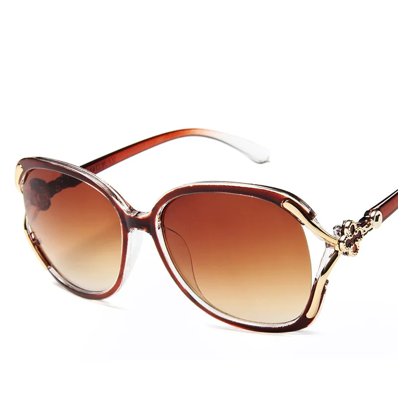 

factory wholesale classic designer big plastic sun glasses custom logo fashion shades trendy elegant sunglasses women