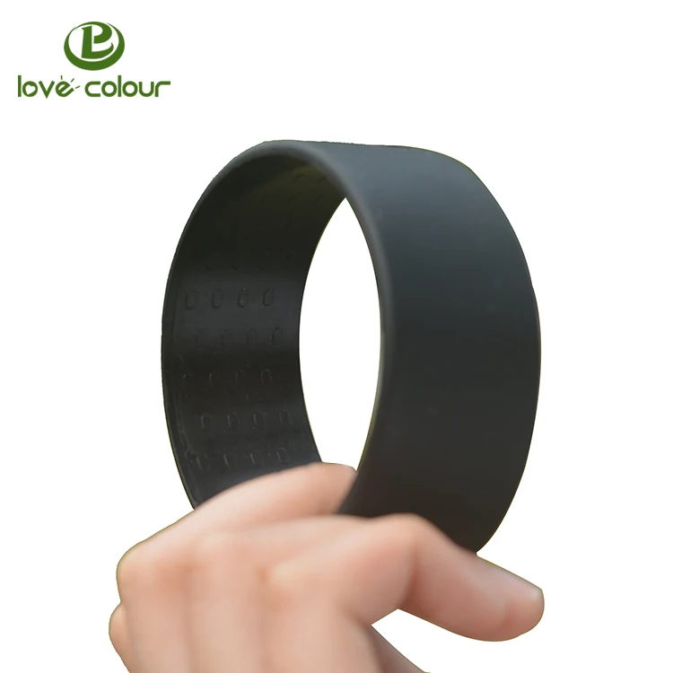 Fashion Custom Personalized Rubber Pure Black Silicone Wristbands Buy