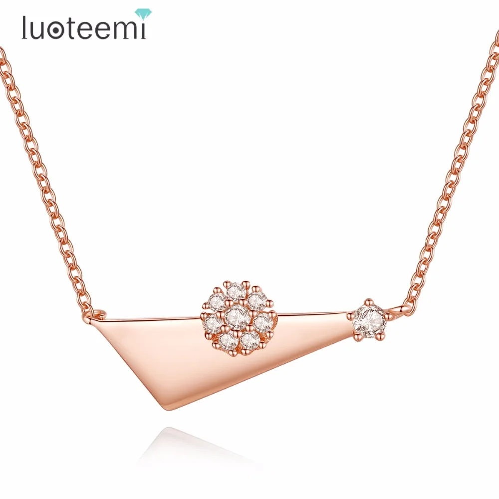 

LUOTEEMI Hot Sale Silver 925 Irregular Geometric Shaped Pendant Necklace Mounting Fine Flower Shaped CZ Crystal For Women Party