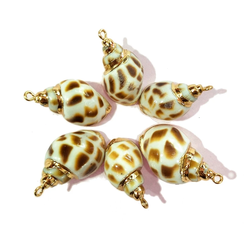 

Gold Plated White Beige Conch Sea Shell Pendant Natural Conch Beach Shells Jewelry 25mm Pendants Charm