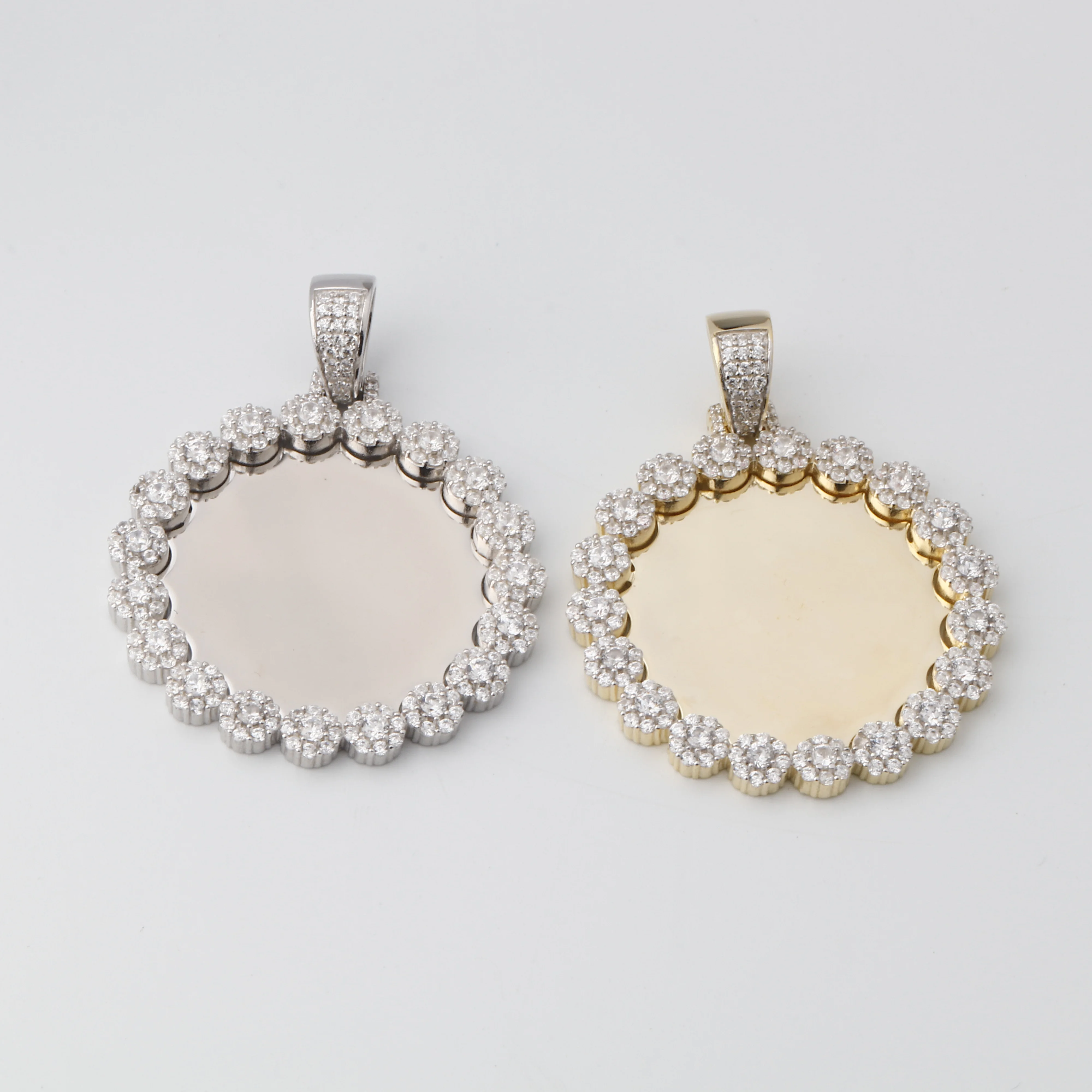 Wholesale Iced Out Custom Photo Pendants Zircon Main Stone And Charm Pendants Or Charms Type