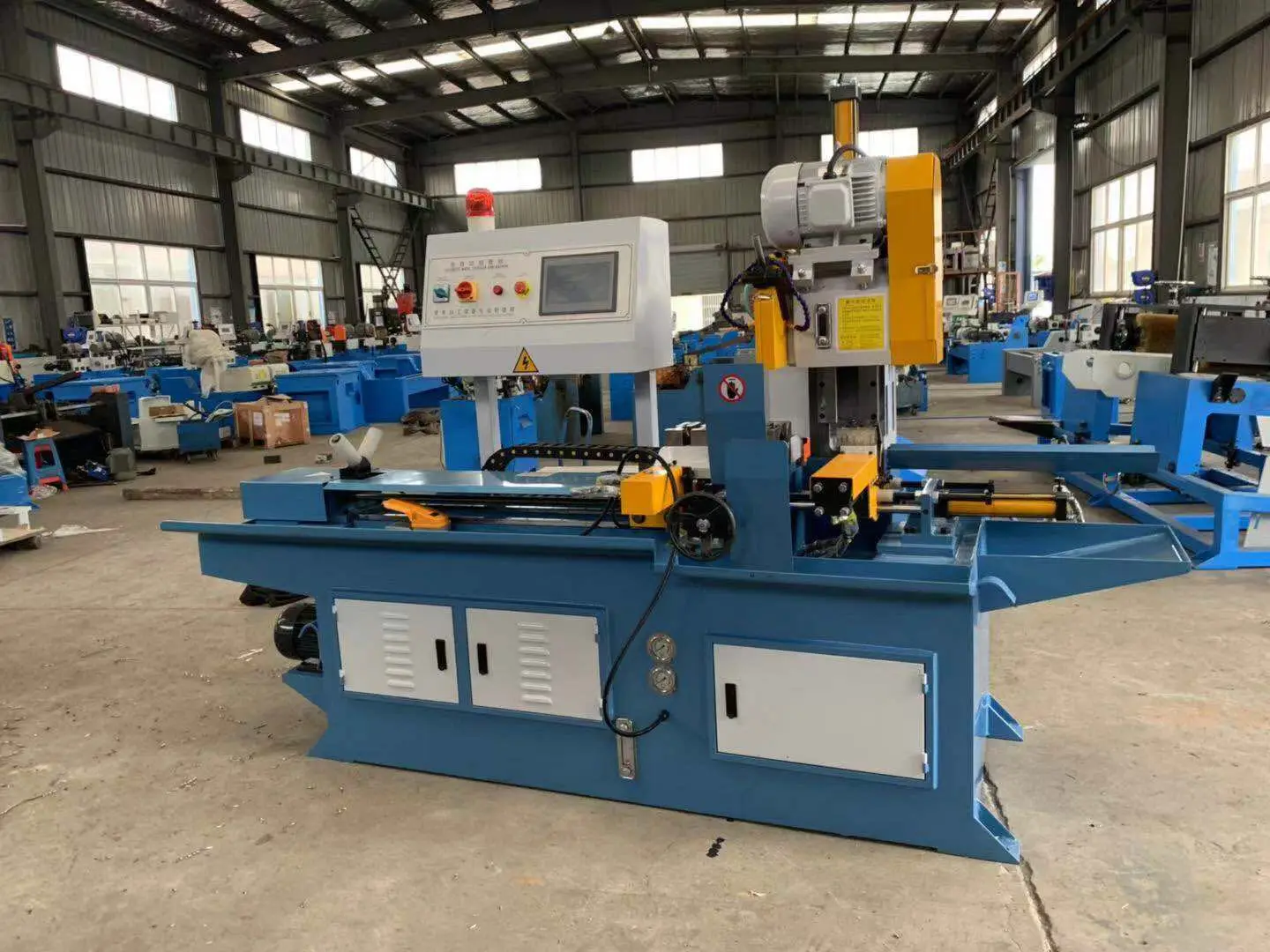 pipe cutting machine.jpg