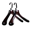 China Wholesale Websites hotel wooden luxury hanger