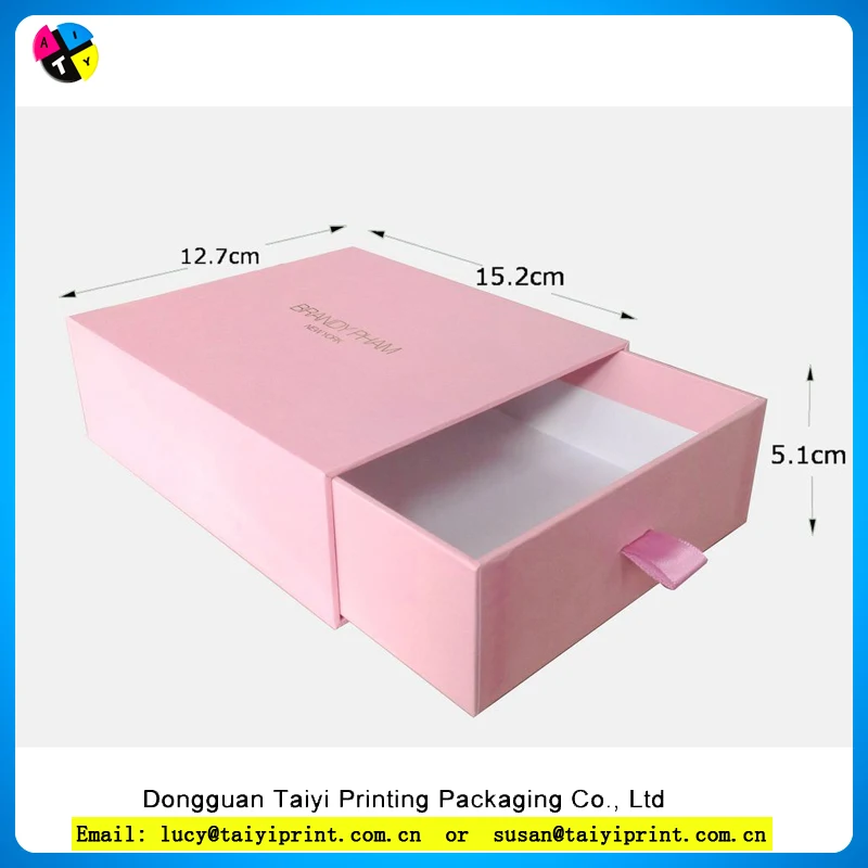 Flap Closure Rigid Gift Boxes / Shipping Hat Boxes Buy Rigid