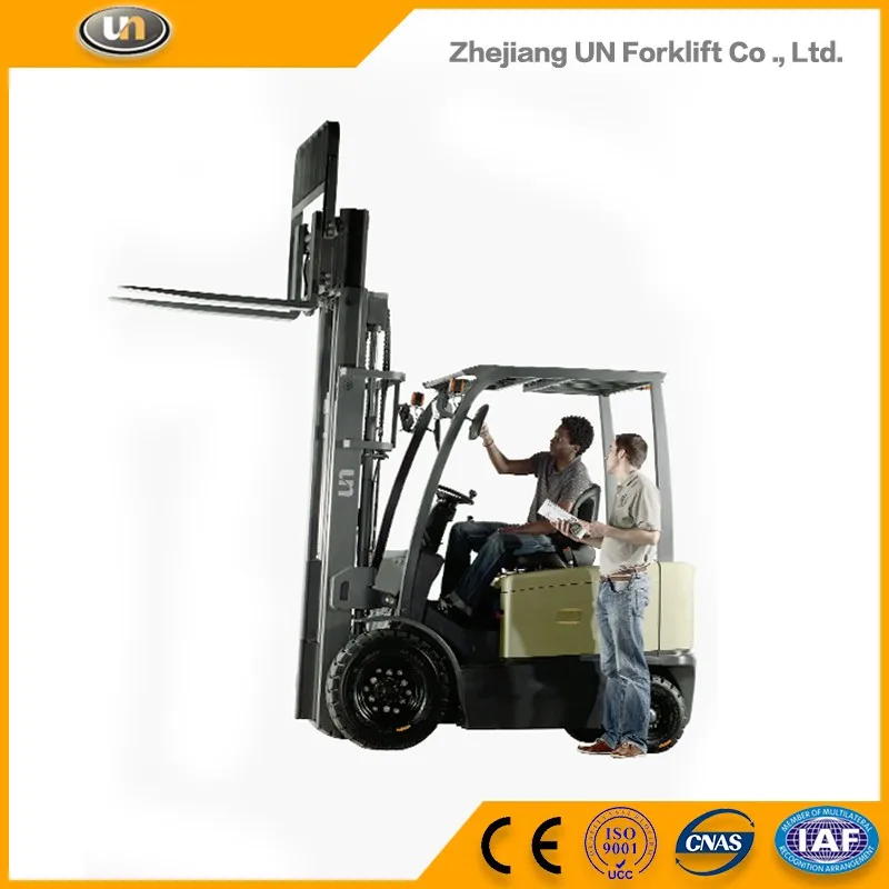 4-wheel electric forklift.jpg