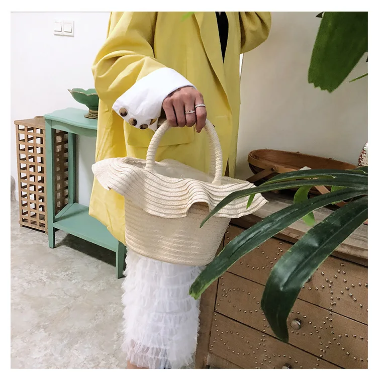 2019 new summer basket bag straw hat flounces straw bucket handbag straw clutch bag
